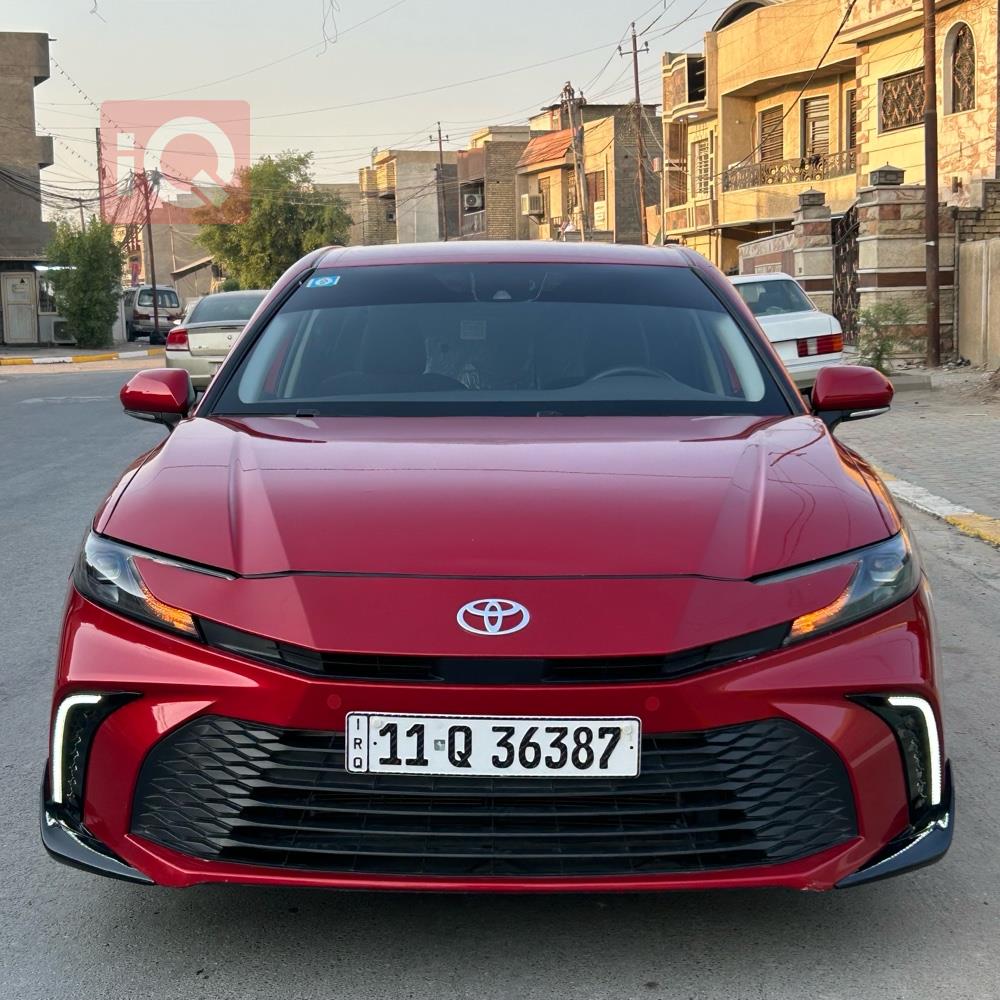 تۆیۆتا کامری